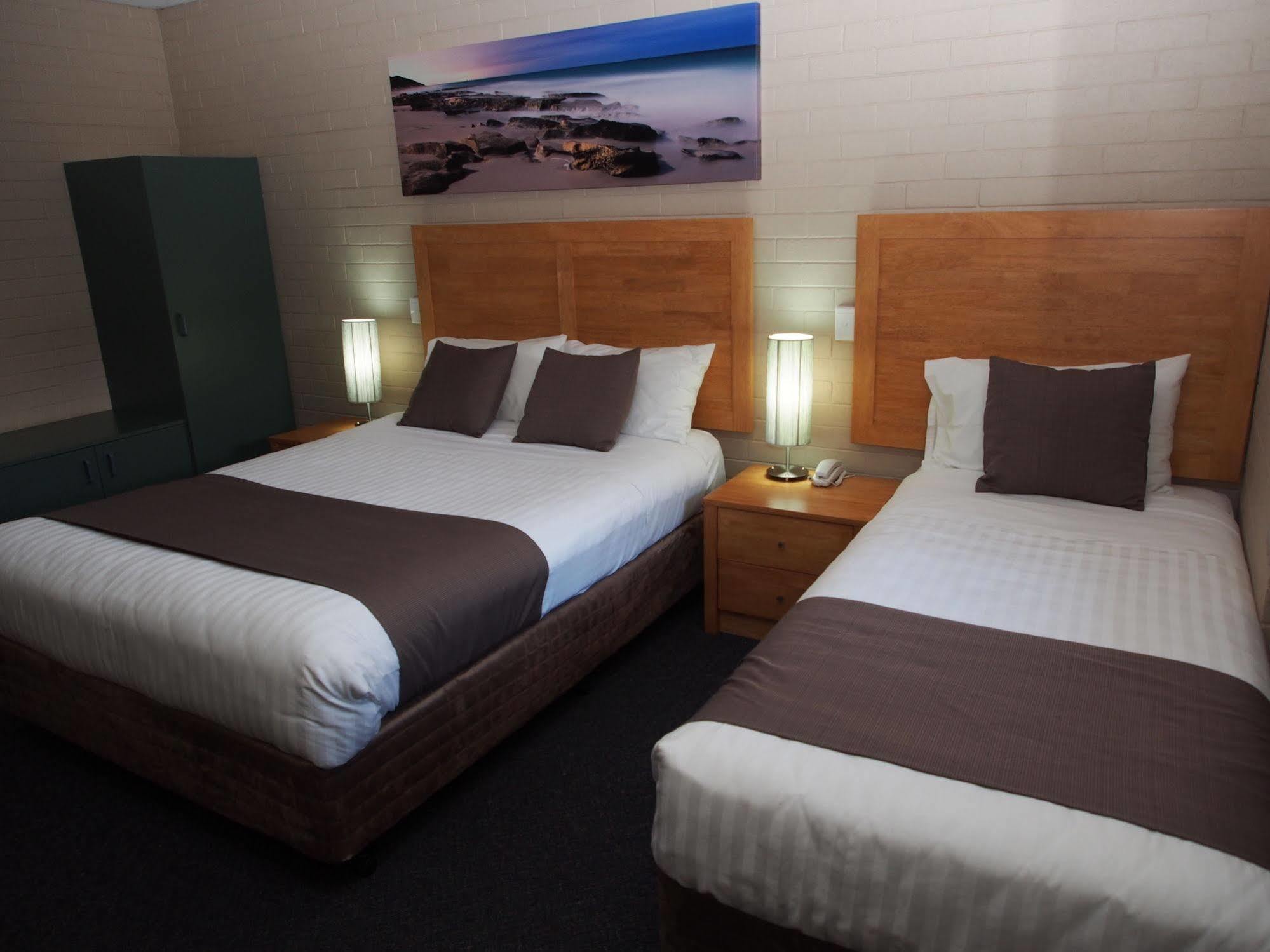 Dongara Hotel Motel Exterior foto